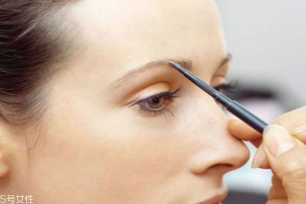 眉毛怎么画好看自然,怎么画眉毛最简单最好看