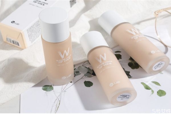 wlab粉底液色号21和13的区别,wlab粉底液21号很白吗