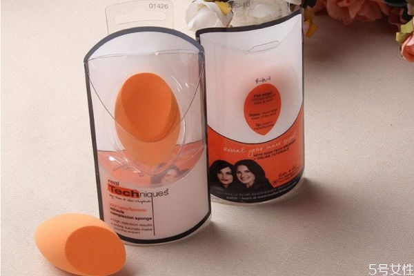 你想知道我的口红是什么味道的吗,口红是啥味道的