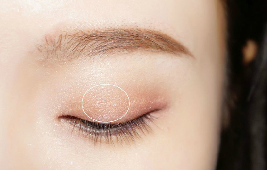 用发带怎么扎马尾,怎样用发带扎高马尾