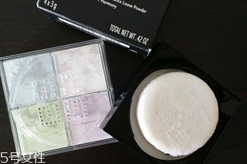 车厘子指甲油怎么搭配图片,车厘子色指甲油适合什么皮肤