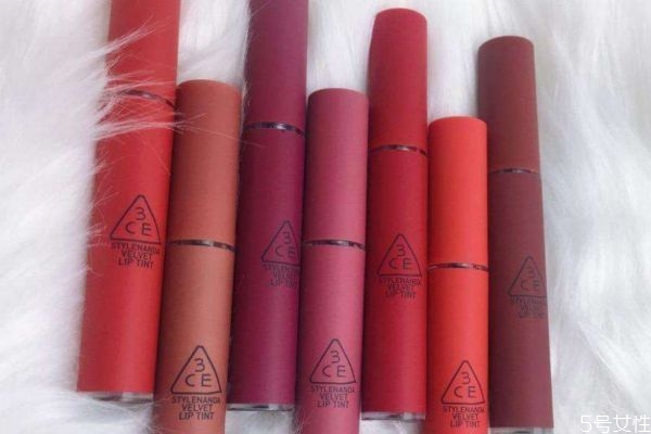 不控制体重肥胖纹还会越来越多(体重不变为什么还会长肥胖纹)