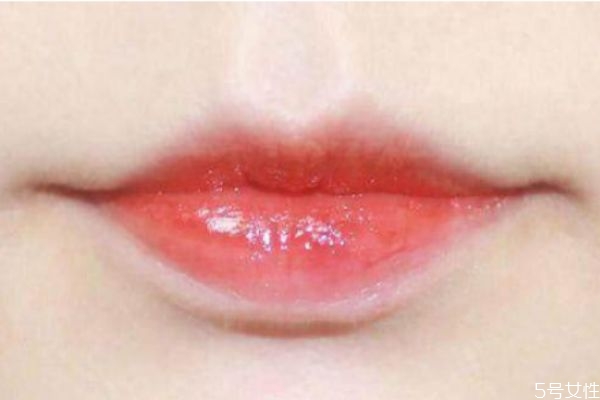 美宝莲粉底液色号怎么选,美宝莲粉底液色号推荐