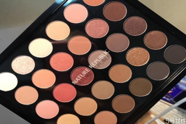 mac王者荣耀联名口红试色,mac王者荣耀联名口红怎么看真假