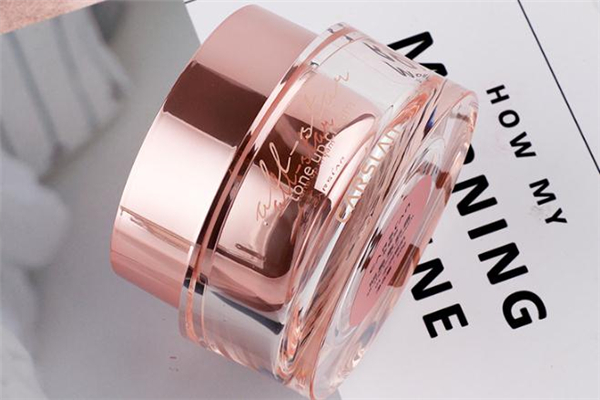 阿玛尼小胖丁507,阿玛尼小胖丁504和506哪个好