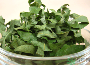 柿子叶泡水喝的功效是什么,柿子叶泡水喝的功效和作用