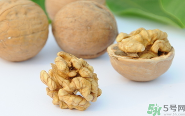 核桃的吃法 推荐五种常见吃法,核桃的吃法和做法