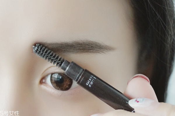 瘦手臂的运动动作(怎样运动瘦手臂最快最有效的方法)