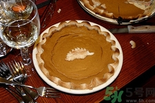 南瓜饼的营养价值及功效,好吃的南瓜饼怎么做?