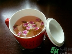 山楂和玫瑰花泡水喝的功效和副作用,山楂和玫瑰花泡水喝的功效 山楂和玫瑰花泡水喝的功效和副作用,山楂和玫瑰花泡水喝的功效