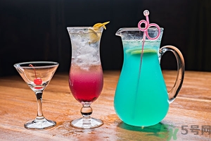 苏打水哪个牌子比较好,常喝苏打水好吗