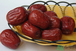 吃鲜枣的好处和坏处,吃鲜枣的好处和功效 吃鲜枣的好处和坏处,吃鲜枣的好处和功效