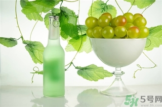 葡萄和苹果可以榨汁吗,葡萄加什么榨汁好喝