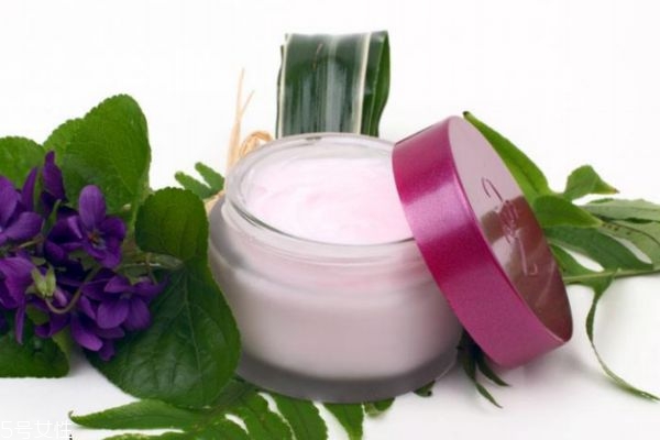 适合学生党的护肤品品牌,适合学生党的化妆品牌有哪些