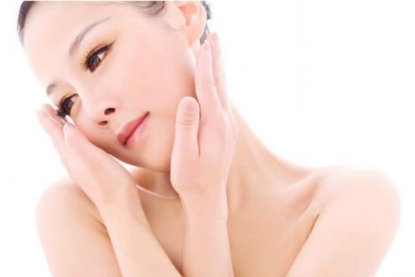 冬季皮肤干燥是什么原因,夏天皮肤干燥