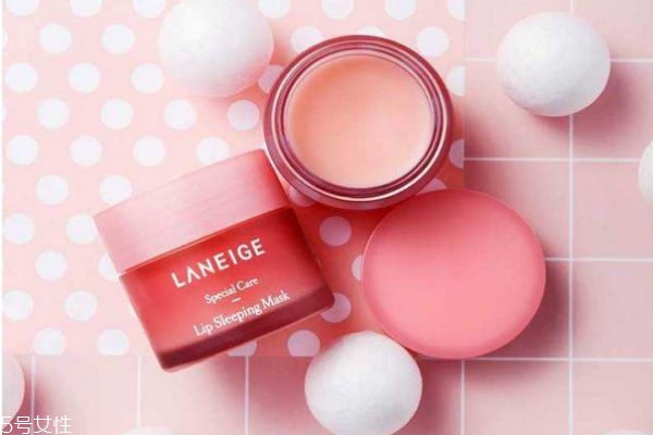 唇膜和唇膏有什么区别吗,唇膜和唇膏一样嘛 唇膜和唇膏有什么区别吗,唇膜和唇膏一样嘛
