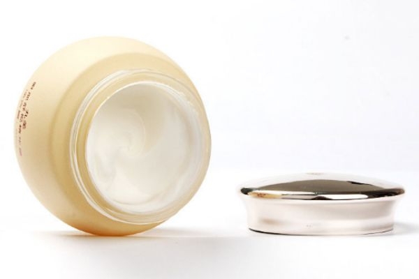 丸美舒悦眼霜怎么样,丸美舒悦眼霜适合哪个年龄段 丸美舒悦眼霜怎么样,丸美舒悦眼霜适合哪个年龄段