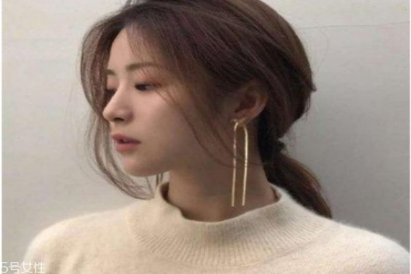 脸上为什么会有痘印,为什么会有痘印的原理