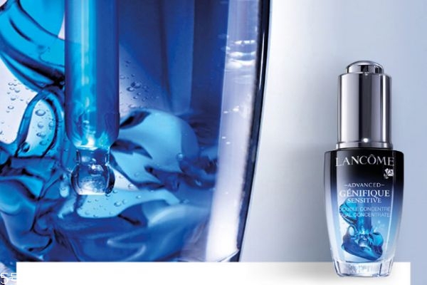 兰蔻小黑瓶精华可以白天用吗,兰蔻小黑瓶安瓶精华液怎么用