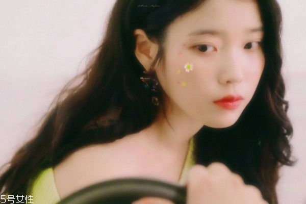 干性皮肤怎么变白,干皮美白用什么护肤品