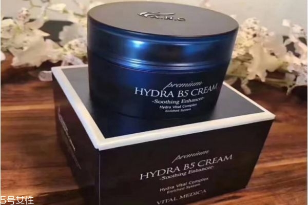 ahc面霜好用吗,ahc面霜适合什么年龄段的人使用