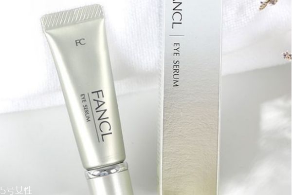 雅诗兰黛眼霜早晚都要用吗,眼霜的正确使用方法早晚都用吗