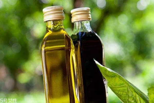 美容油的功效和作用,美容油的副作用 美容油的功效和作用,美容油的副作用