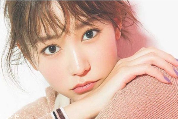 安检水乳要拿出来吗,机场安检水乳要单独拿出来吗