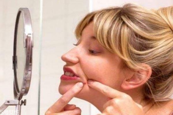 怎样调节内分泌失调引起的痘痘,下巴长痤疮怎么调理