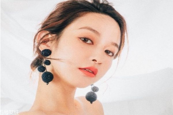 已经长痘痘了需要注意什么,长痘痘的注意事项 已经长痘痘了需要注意什么,长痘痘的注意事项