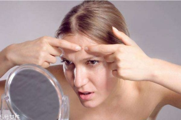 经期长痘痘如何调理,大姨妈痘痘要怎么调理 经期长痘痘如何调理,大姨妈痘痘要怎么调理