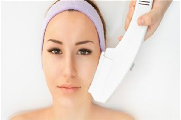 不熬夜黑眼圈会不会消失,不熬夜还有黑眼圈是什么原因