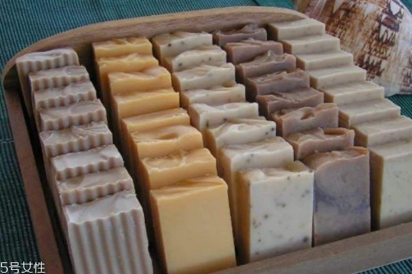 手工皂洗脸到底好不好,手工皂能洗脸吗