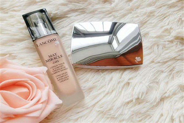 兰蔻粉底液有哪些,兰蔻几款粉底液的差别