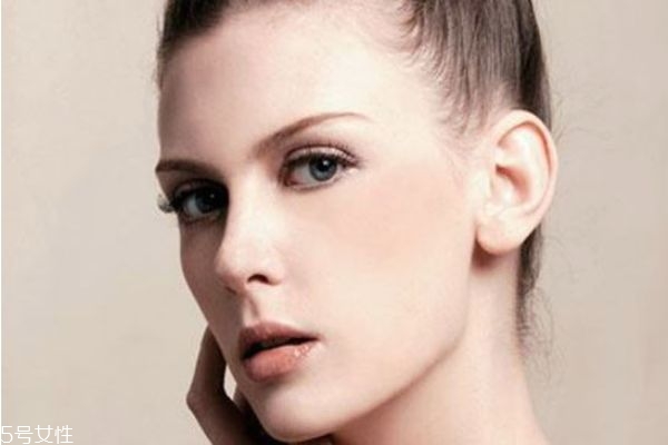 胶原蛋白适合什么样的人吃,胶原蛋白适合人群