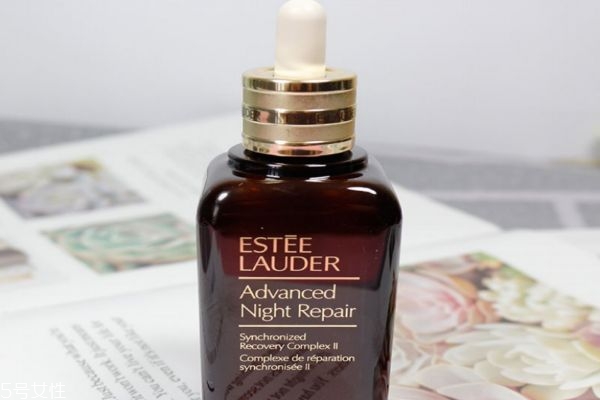 小黑瓶和小棕瓶哪个好,小黑瓶和小棕瓶怎么选