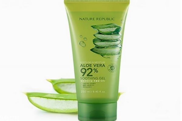 自然共和国芦荟胶用完要洗吗,自然共和国芦荟胶怎么用