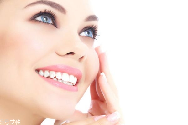 烟酰胺越用越黑怎么回事啊,烟酰胺用了之后反而变黑