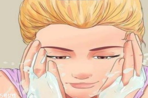 脸上怎么去角质层,去脸上角质层的小妙招