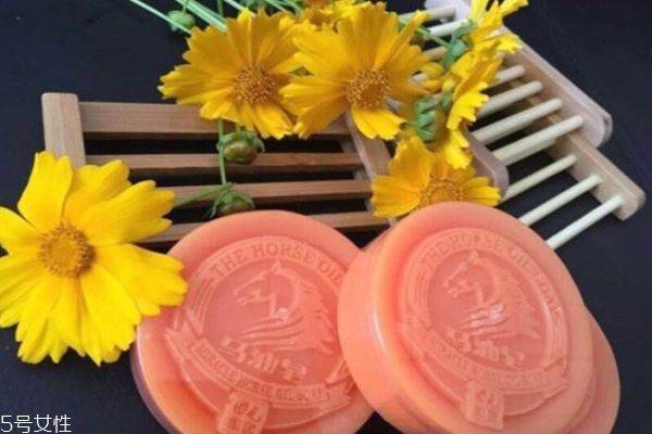 马油皂可以洗头吗?,马油皂能不能洗头