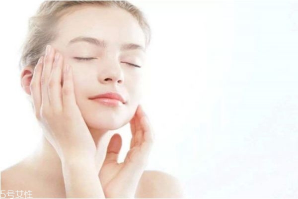 什么牌子擦脸保湿效果好,什么擦脸保湿效果好 什么牌子擦脸保湿效果好,什么擦脸保湿效果好