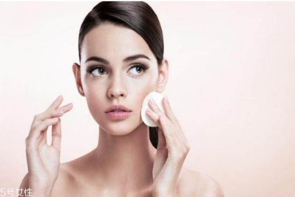 防晒和隔离都要用吗,隔离里面有防晒还需要用防晒吗?