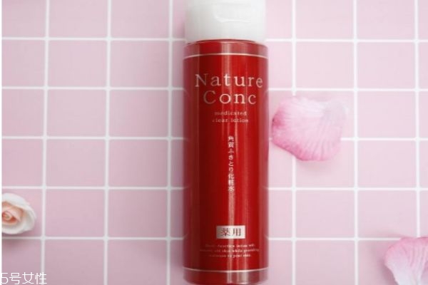 娜丽丝去角质水用法,日本毛孔收敛水怎么用
