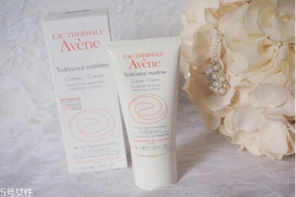 油皮敏感肌适合什么水乳,适合油皮敏感肌的水乳