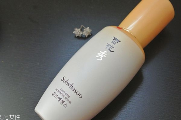 用润燥精华还要用精华吗,润燥精华怎么用