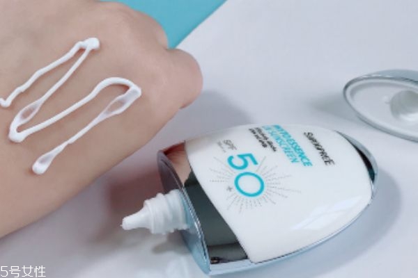 香蒲丽精华防晒大家用得好不好,香蒲丽防晒霜怎么样