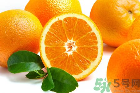 橙子发霉还能吃吗,橙子蒂发霉了橙子还能吃吗