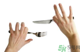 西餐刀叉用法图解,西餐刀叉的用法