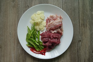 农家小炒肉的家常做法,农家小炒肉的做法 农家小炒肉的家常做法,农家小炒肉的做法