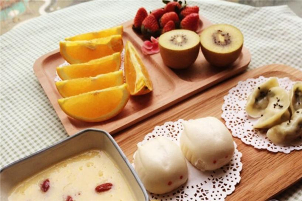 早餐的重要性和不吃早餐的危害,早餐的重要性有哪些 早餐的重要性和不吃早餐的危害,早餐的重要性有哪些